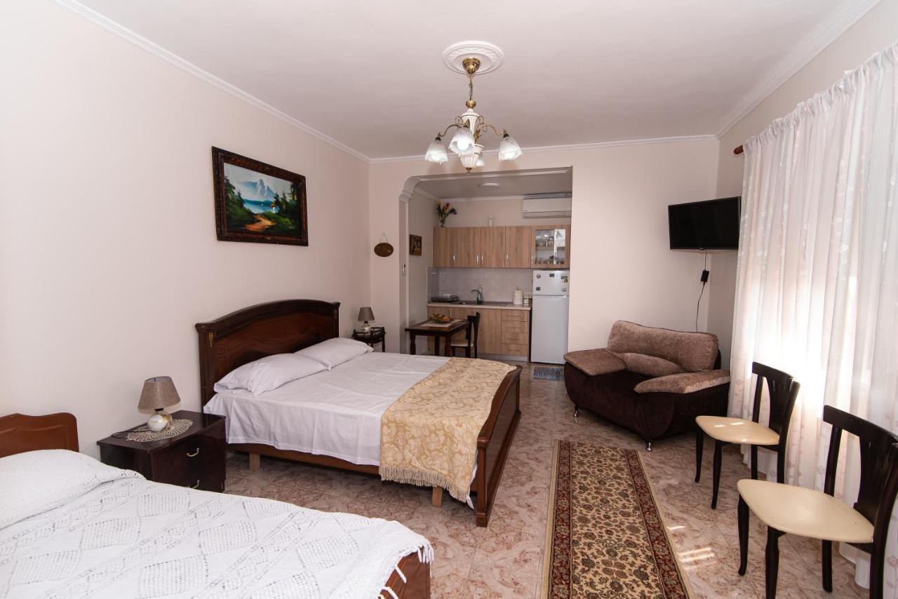 Erla'S Apartment Tiran Dış mekan fotoğraf