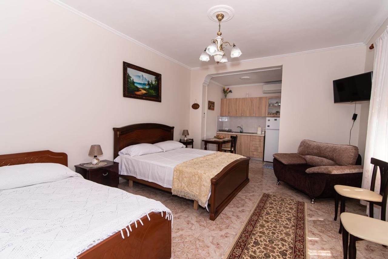Erla'S Apartment Tiran Dış mekan fotoğraf
